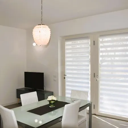 Residenza Le Sorelle - Mara Apartment Torri Del Benaco